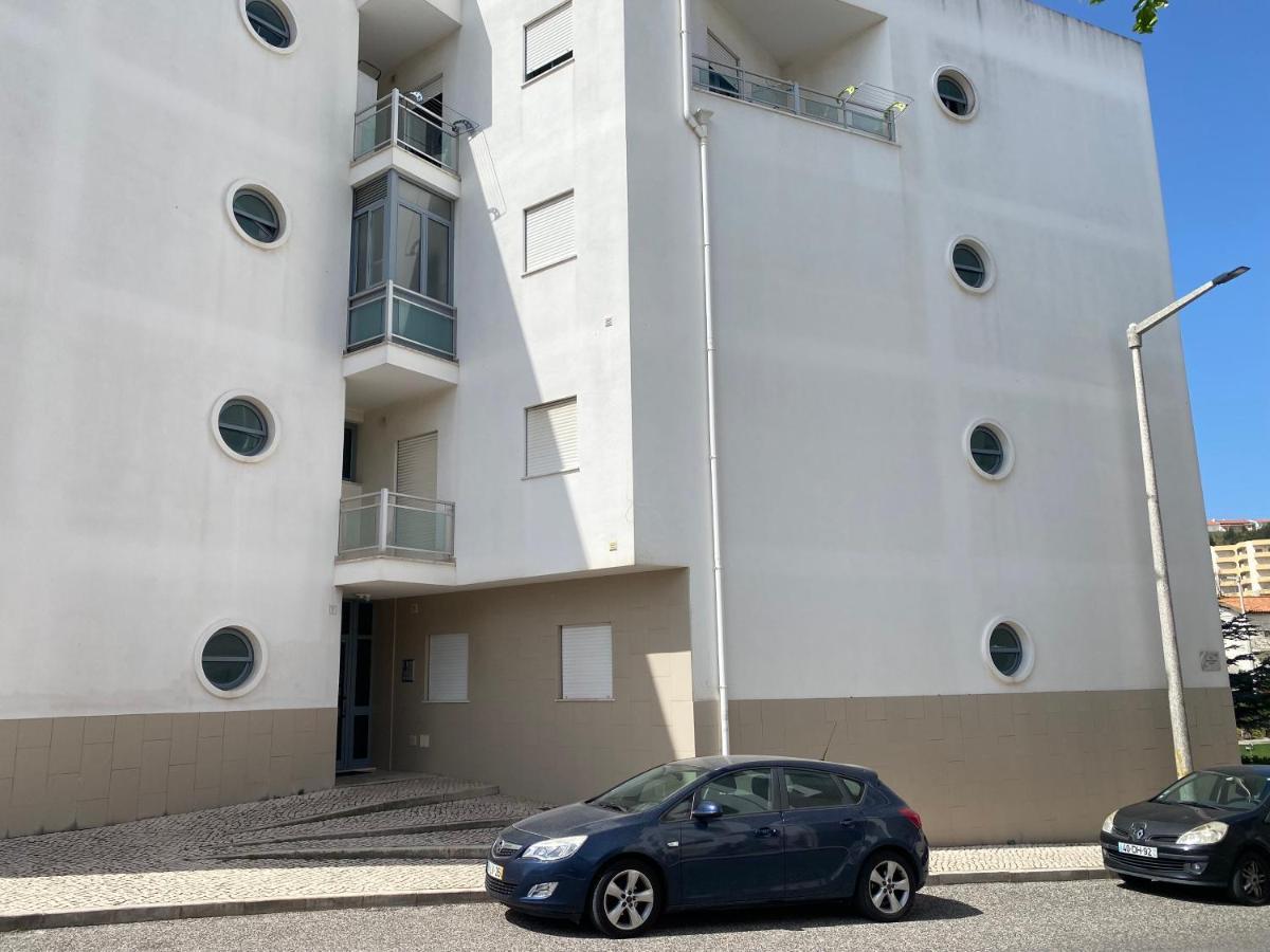 Superbe Appartement Proche De La Plage Nazaré Exteriör bild